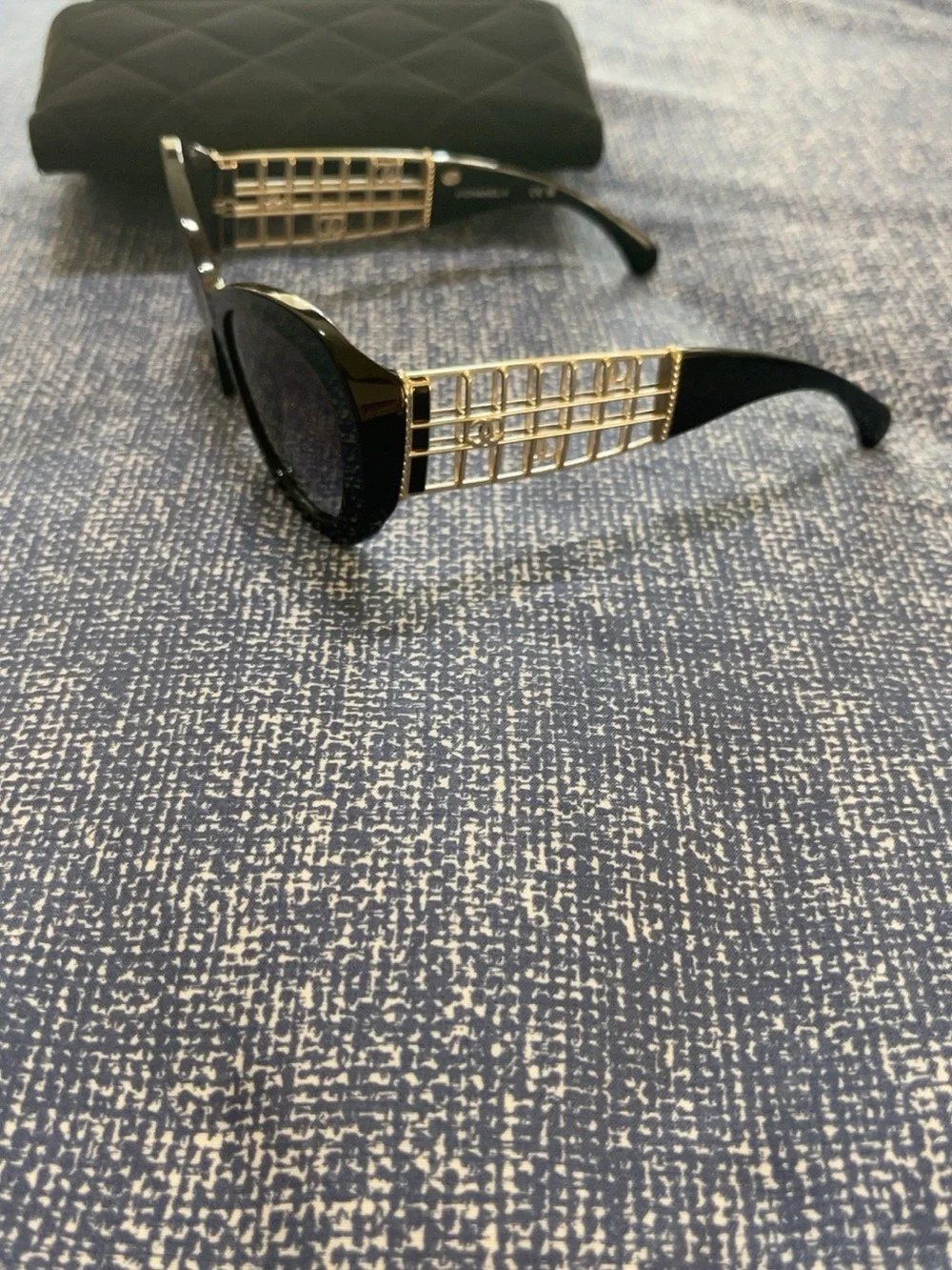 CHANEL Black Gold CC Logo Lattice Oversized Sunglasses 71711 + Case RARE